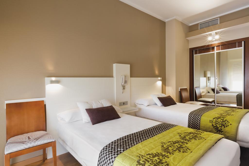 סאקס Hotel Fuente El Cura מראה חיצוני תמונה