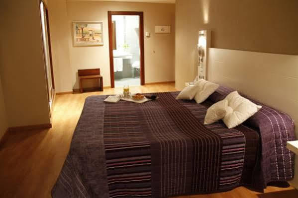 סאקס Hotel Fuente El Cura מראה חיצוני תמונה